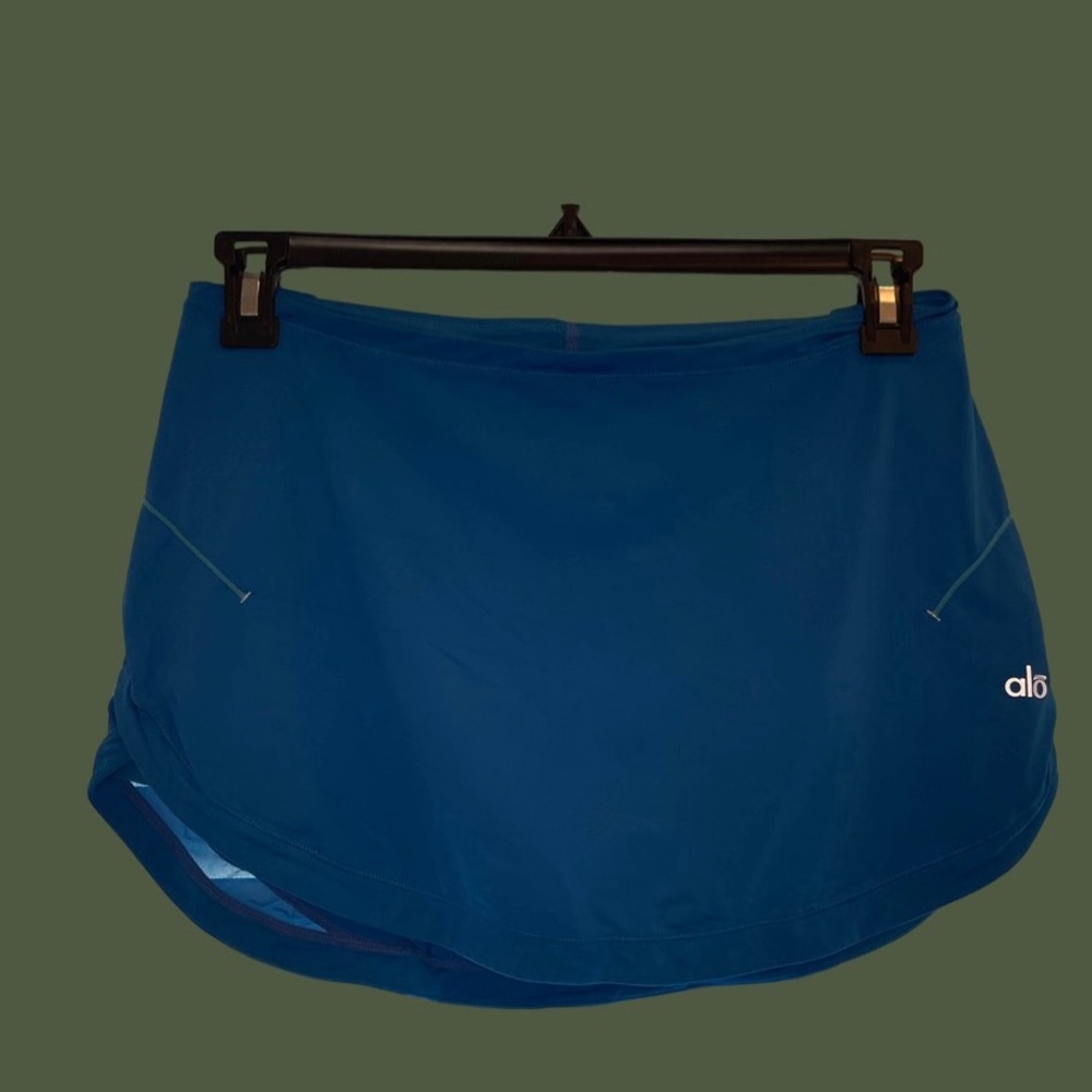 Alo Skirt